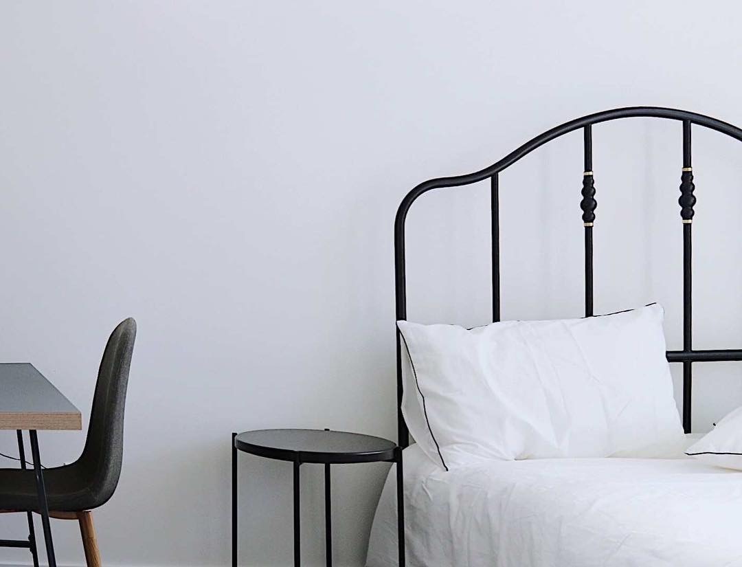 metal bed frame, white comfy bed 