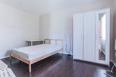 Tripalink property, white color bedroom, USC student housing, furnished with full size bed